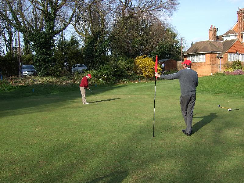 Club Photos 339.jpg - Donal Putting out